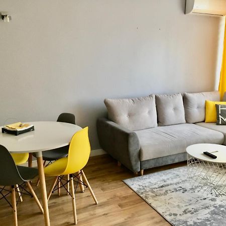 Plac Bankowy Apartment Varşovia Exterior foto